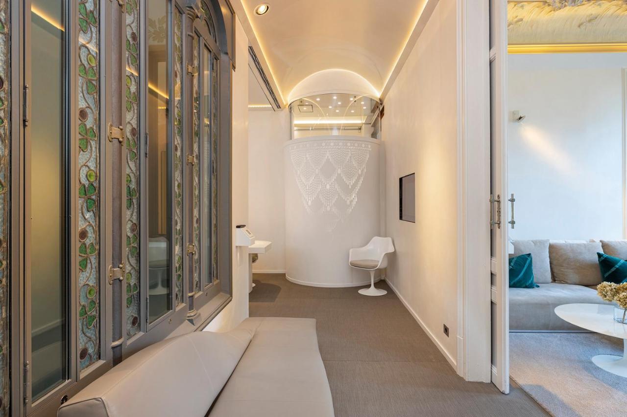El Palauet Royal Suites Barcellona Esterno foto