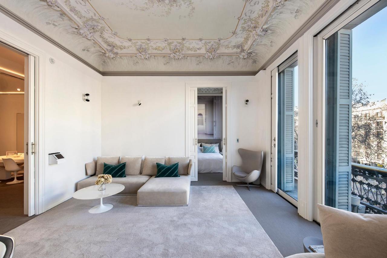 El Palauet Royal Suites Barcellona Esterno foto