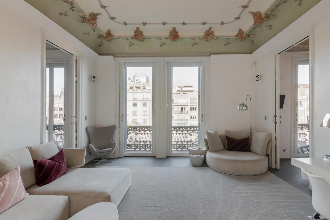 El Palauet Royal Suites Barcellona Esterno foto